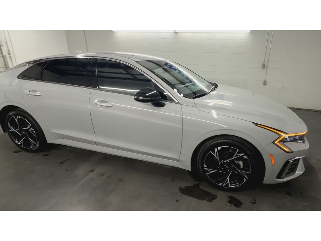 Used 2025 Wolf Gray Kia GT-Line image 2