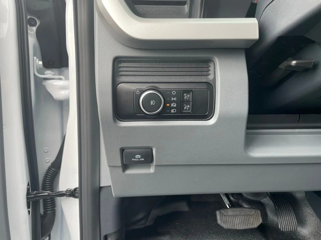 New 2026 Oxford White Ford F-550® XL image 13