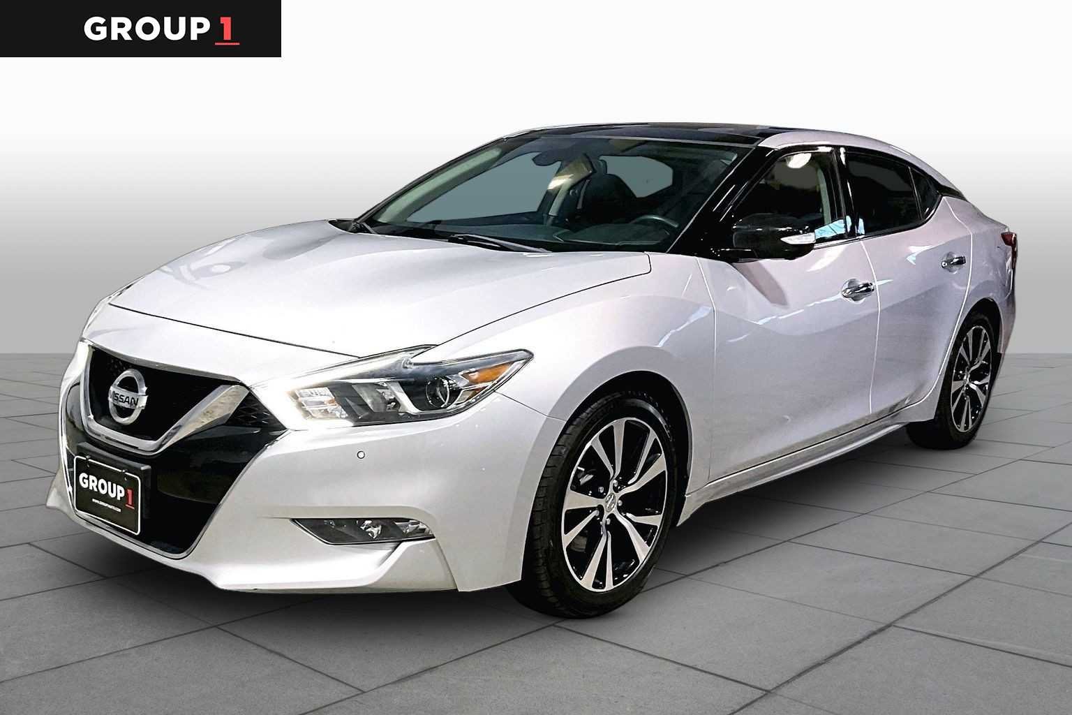 2018 Nissan Maxima Platinum's photo