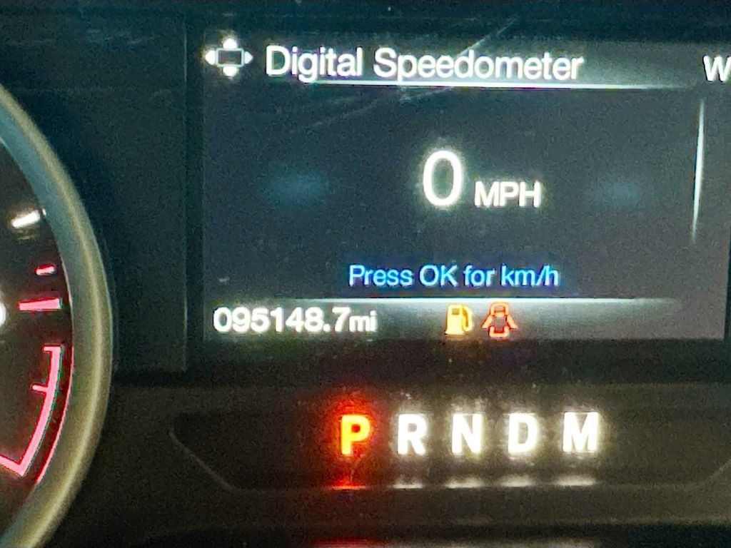 Used 2018  Ford XL image 12