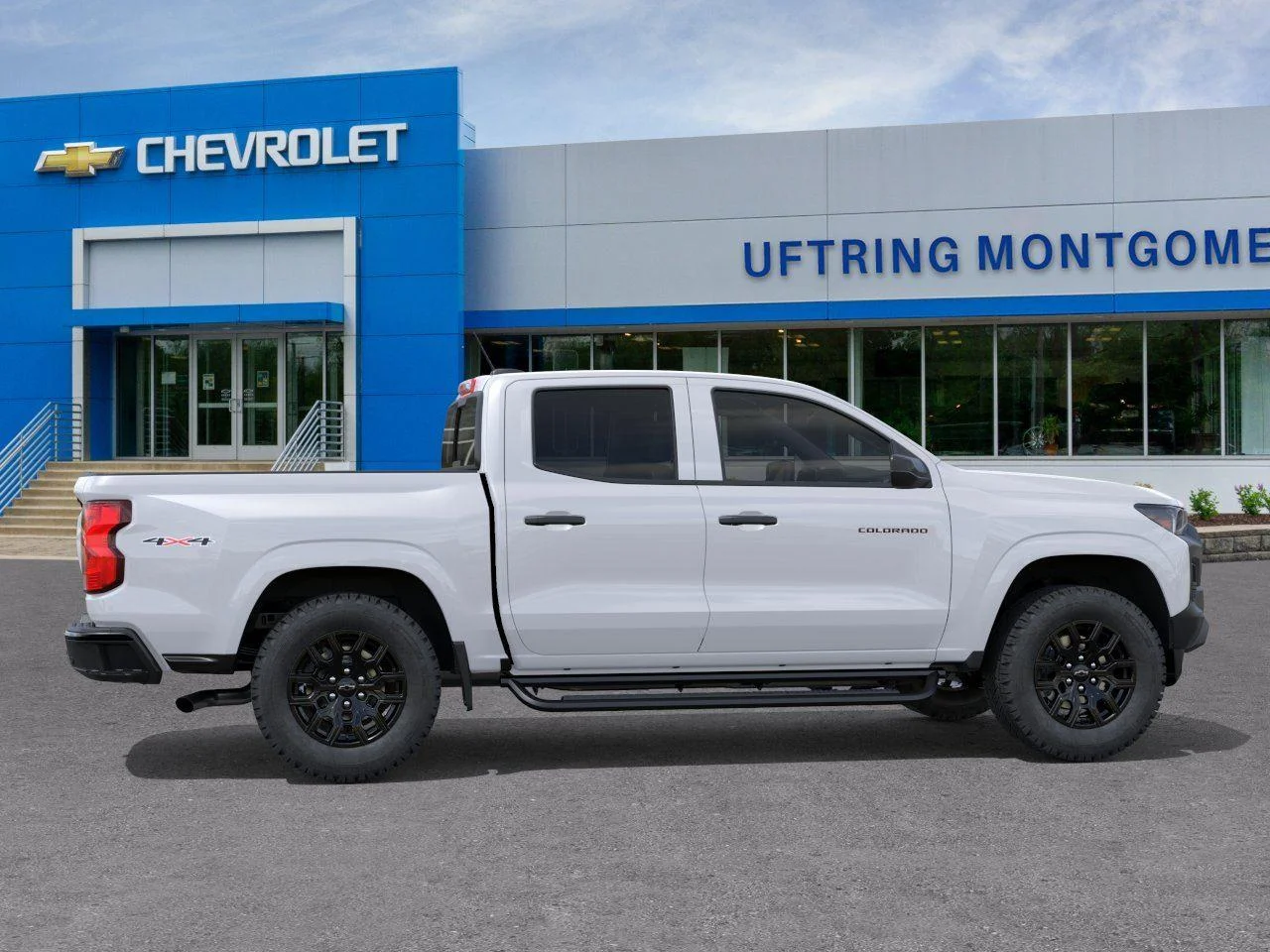 New 2026 Summit White Chevrolet WT image 5