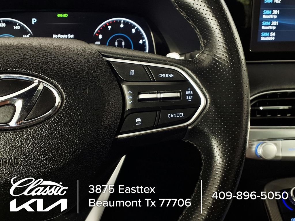 Used 2020 White Hyundai Limited image 23