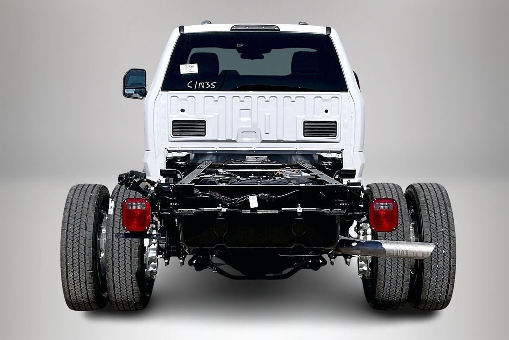 New 2026 Ford Super Duty F-450 XLT 2D Standard Cab