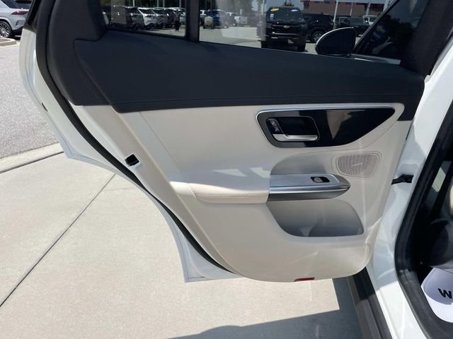 Used 2025 White Mercedes-Benz GLC 300 image 11