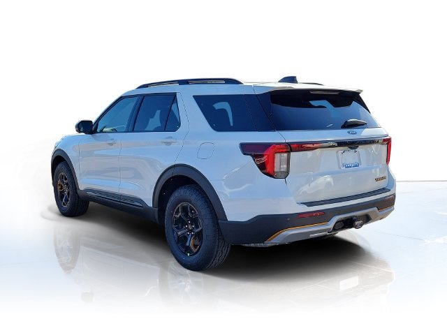 New 2027 Star White Metallic Tri-Coat Ford Tremor® image 39