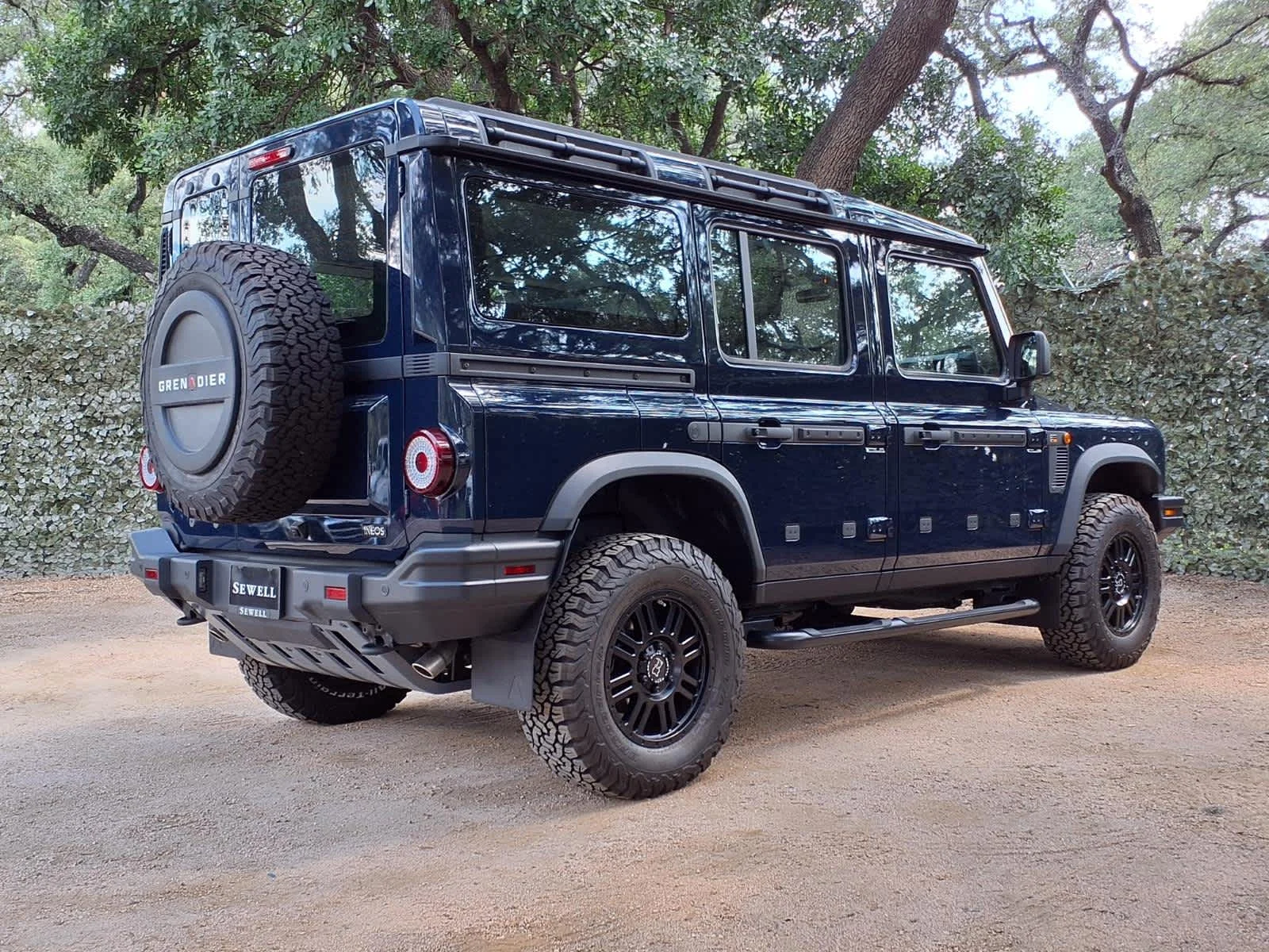 New 2026 BRITANNIA BLUE INEOS Base 4x4 image 6
