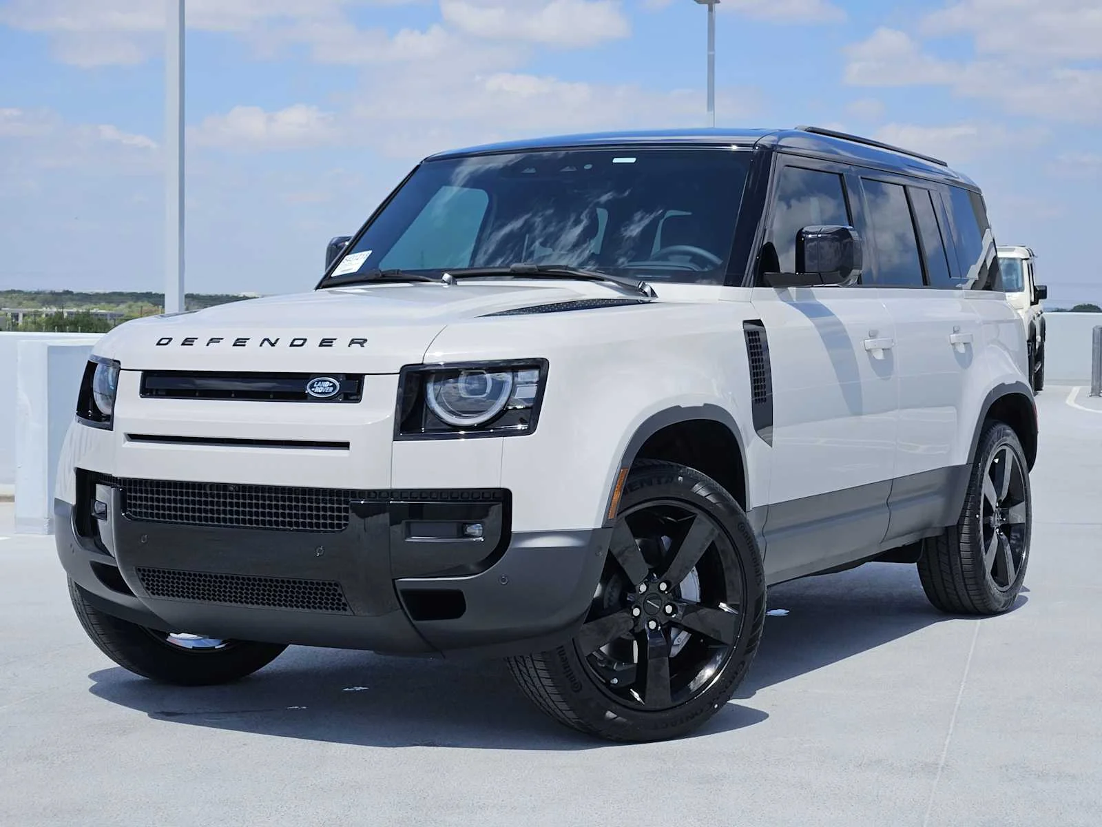 2026 Land Rover Defender 110 S P300's photo