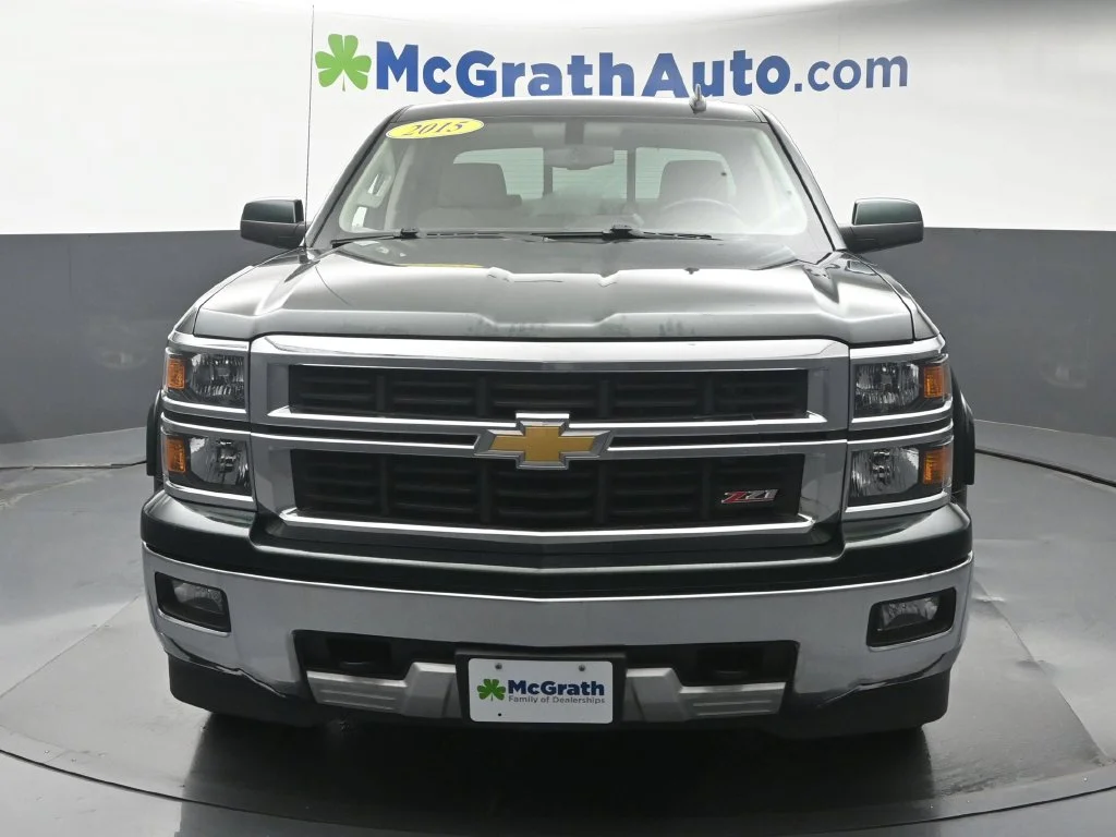 Used 2015 Green Chevrolet LT image 6
