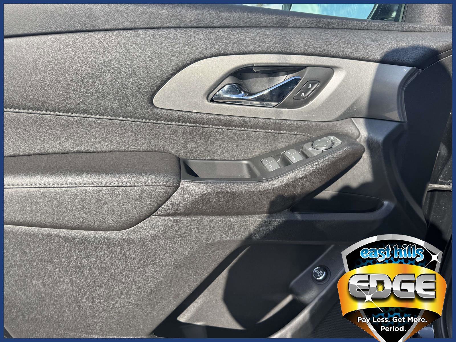 2023 Chevrolet Traverse 1LT - Photo 14