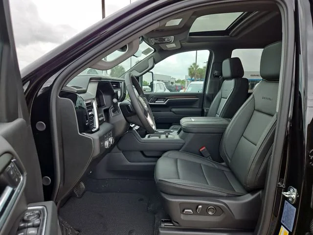 2026 GMC Sierra 3500HD Denali - Photo 11