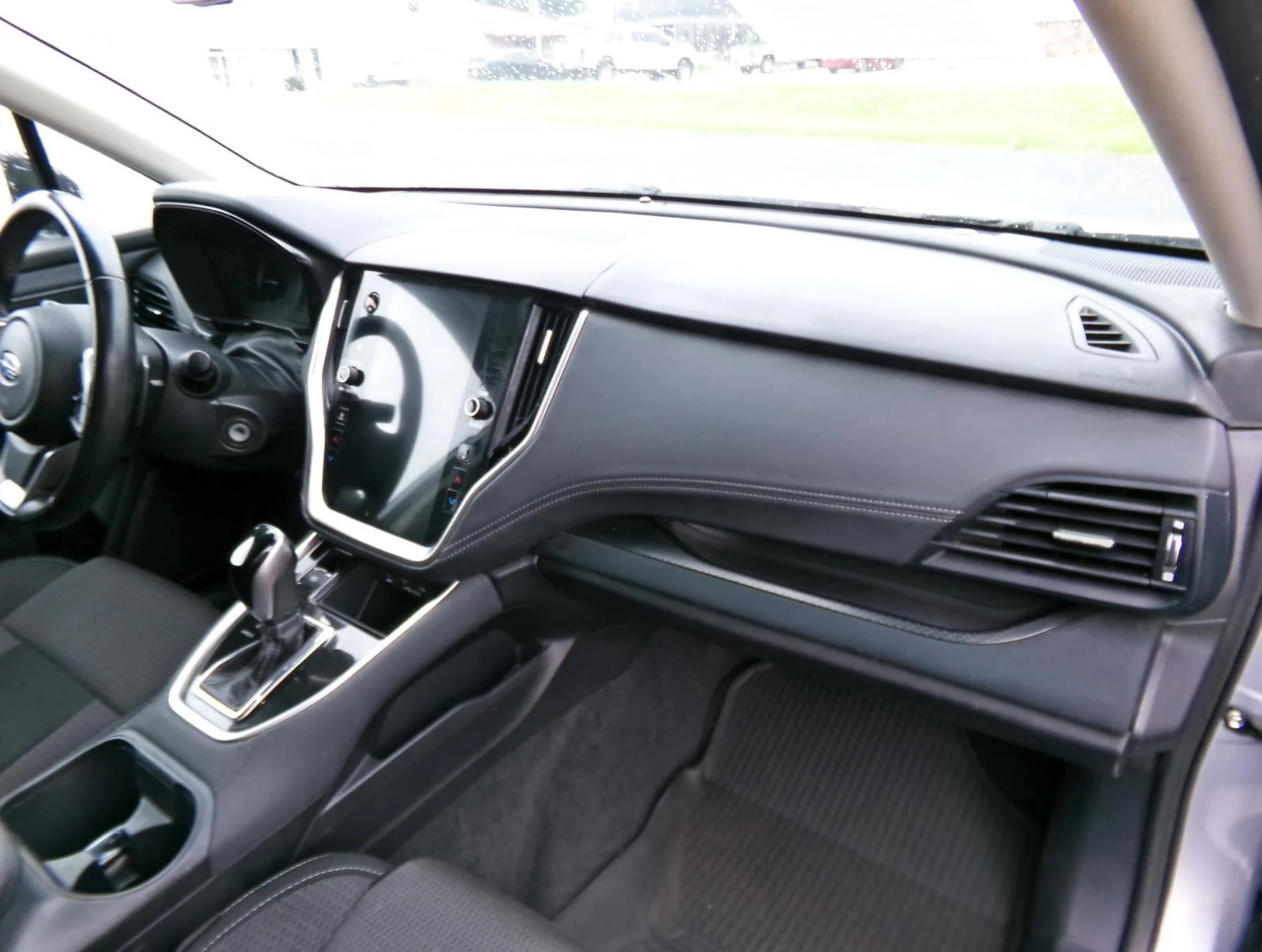 Used 2021 Ice Silver Metallic Subaru Premium image 16