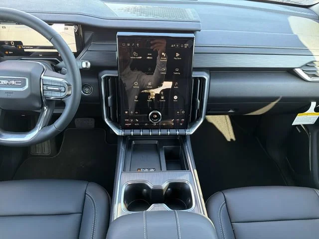 New 2026 Summit White GMC Elevation image 15