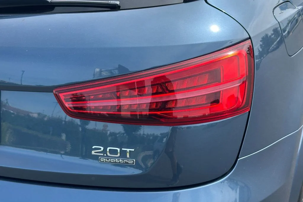 Used 2018 Blue Audi 2.0T Premium Plus image 5