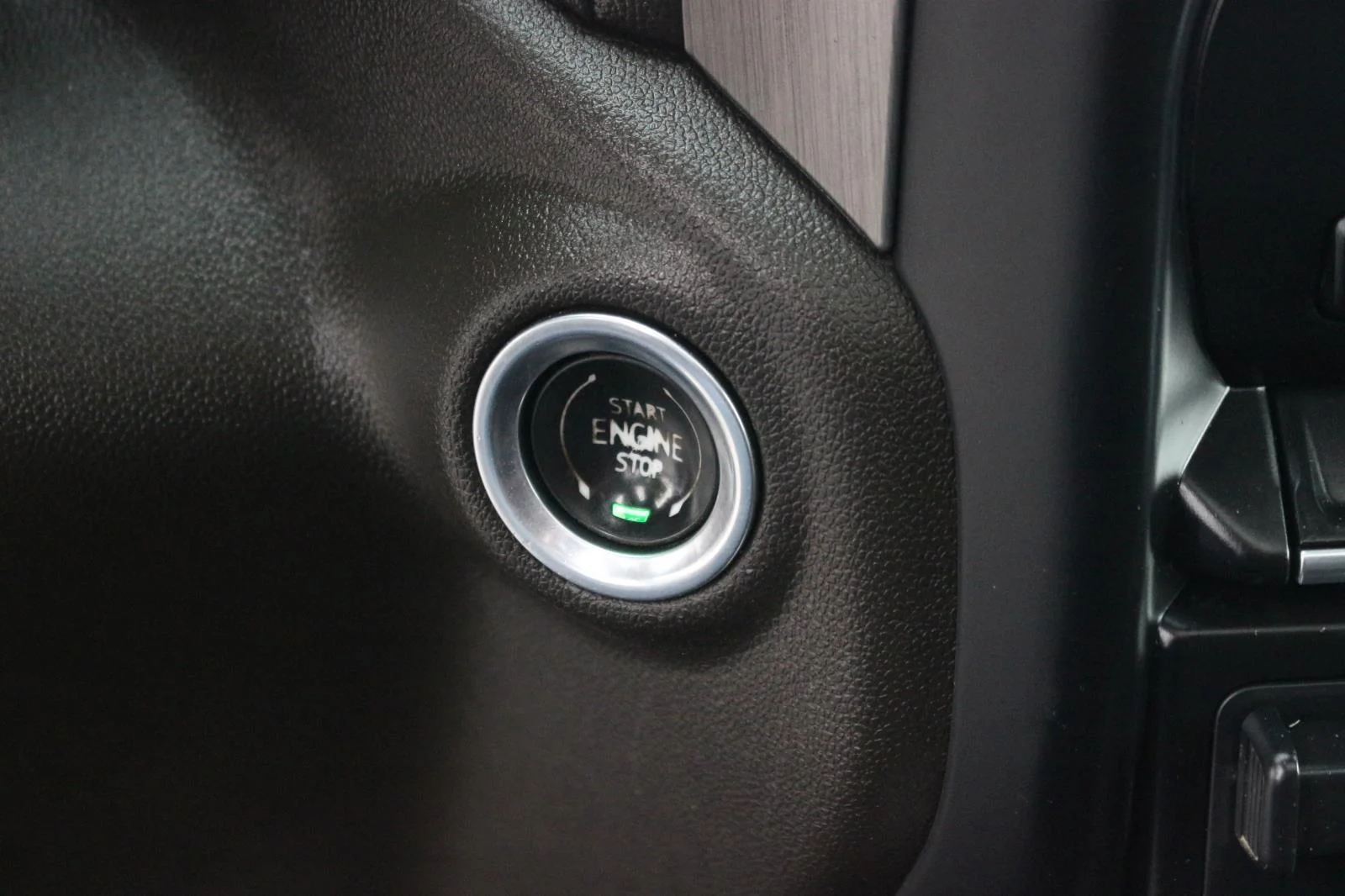 Used 2023 Ebony Twilight Metallic GMC Denali image 33