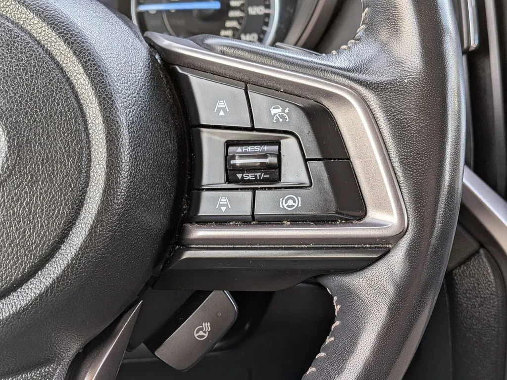 Used 2022 White Subaru Touring image 17
