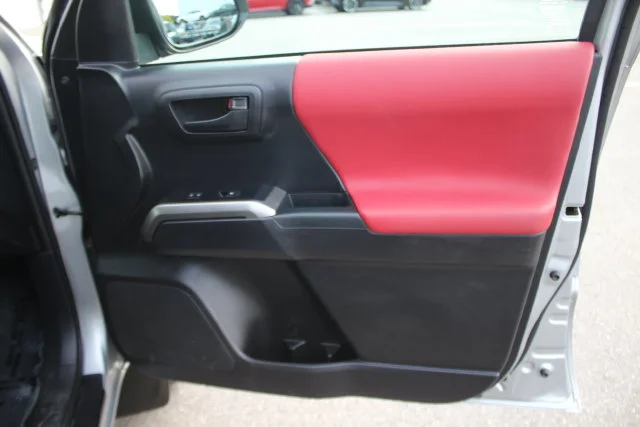 Used 2021 Silver Toyota SR5 image 28