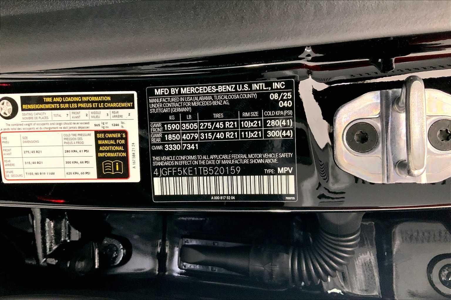 New 2026 Black Mercedes-Benz GLS 450 image 25