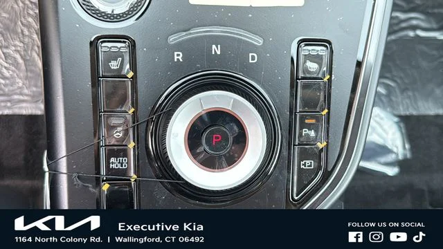 New 2026 White Kia Wind image 20