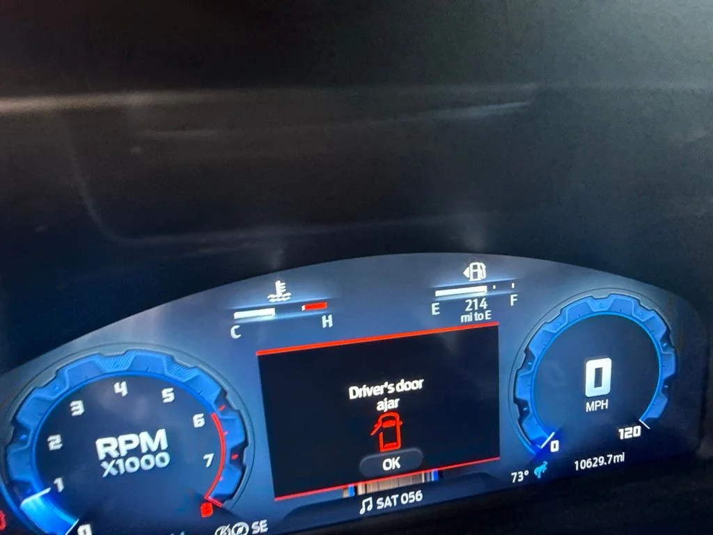 Used 2025 Beige Ford Badlands image 5