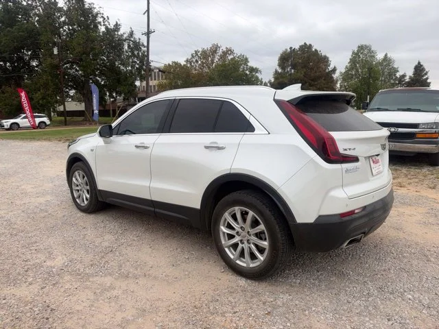 Used 2022 White Cadillac Luxury image 9