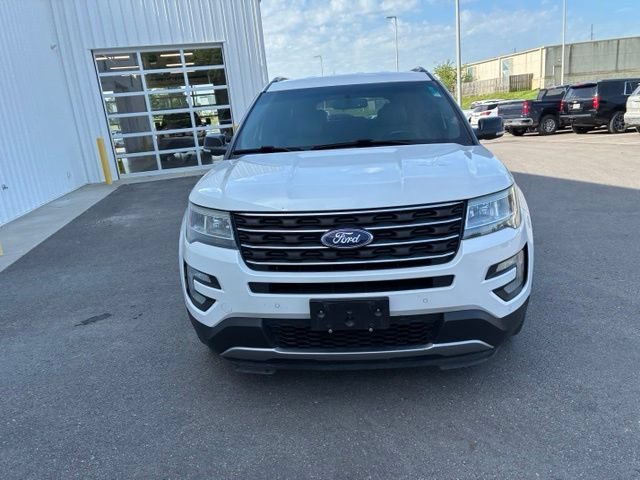 Used 2016 White Ford XLT image 6
