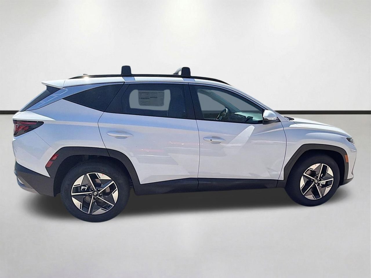 New 2026 Serenity White Pearl Hyundai SEL FWD image 2