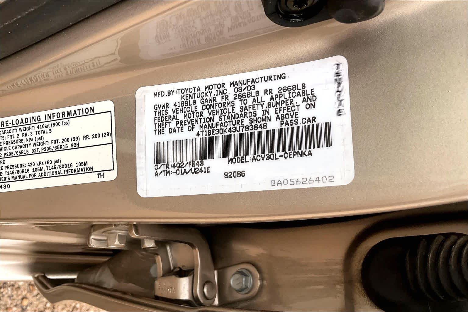 Used 2003 Desert Sand Mica Toyota LE image 32