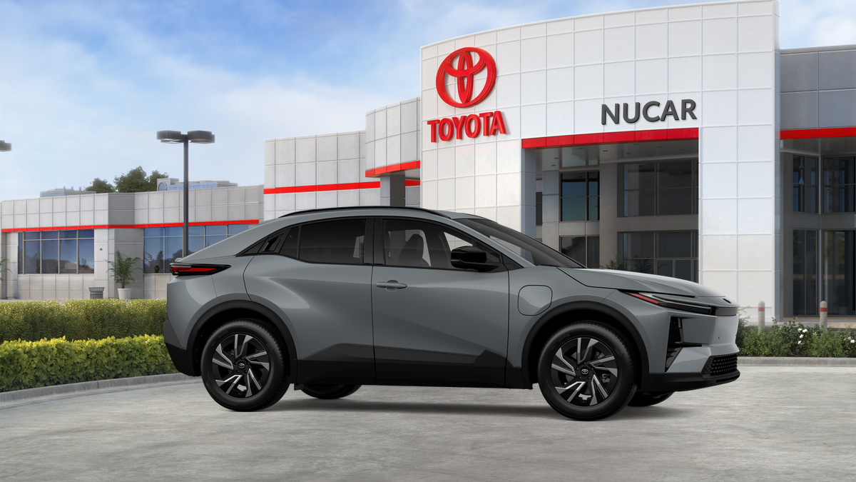 2026 Toyota C-HR SE - Photo 13