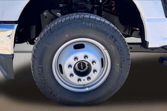 New 2026 White Ford XL image 11