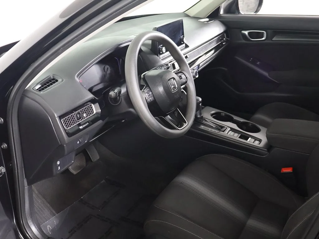 2023 Honda Civic Hatchback LX - Photo 19