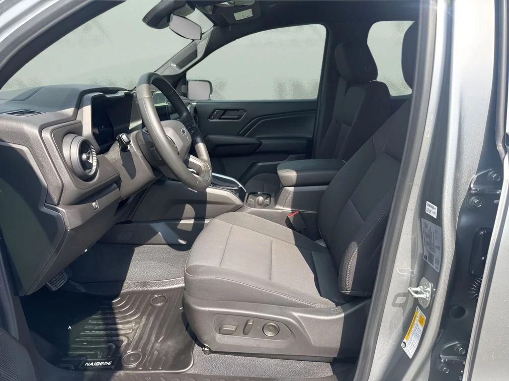 Used 2024 Gray Chevrolet Trail Boss image 9