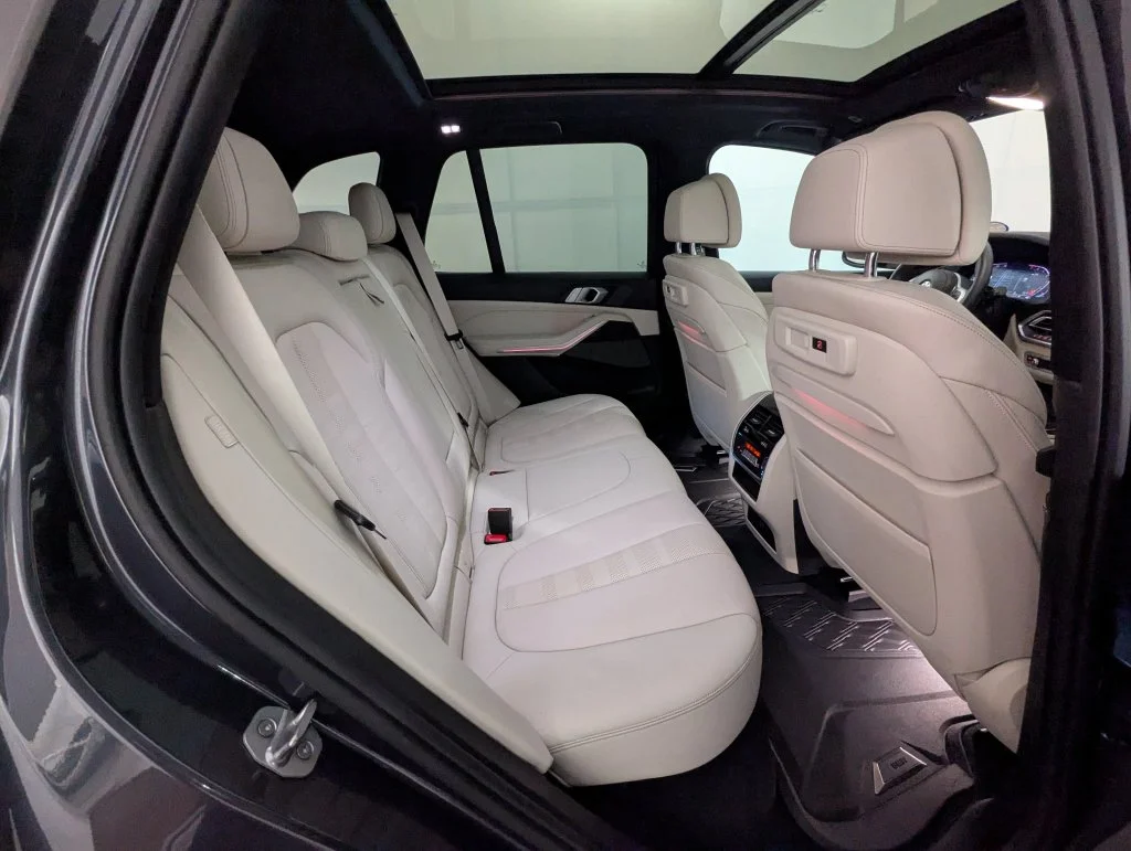 Certified Used 2019 Gray BMW xDrive40i image 53