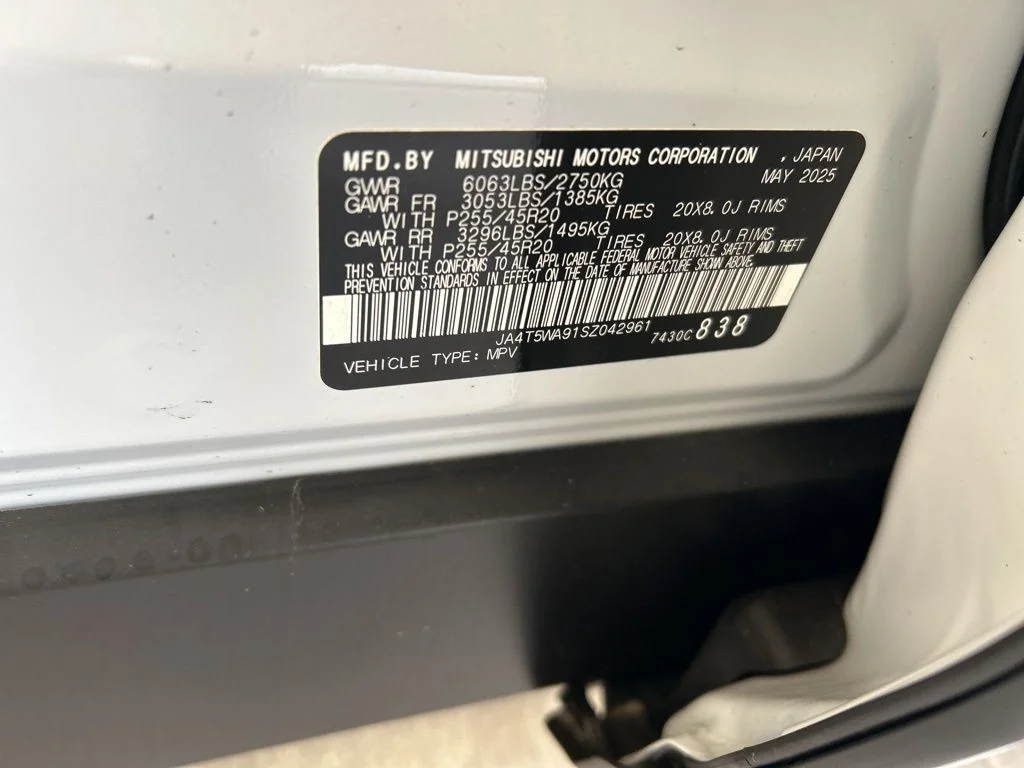 2025 Mitsubishi Outlander Plug-in Hybrid SEL Black Edition - Photo 49