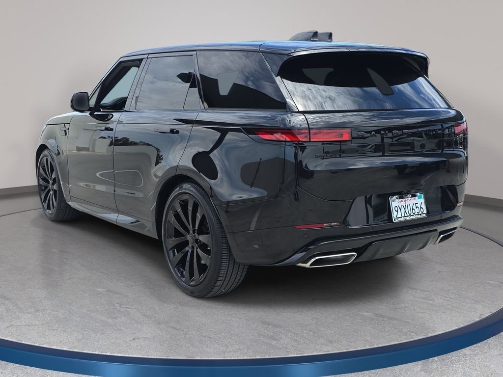 Certified Used 2026 Black Land Rover Dynamic SE image 8