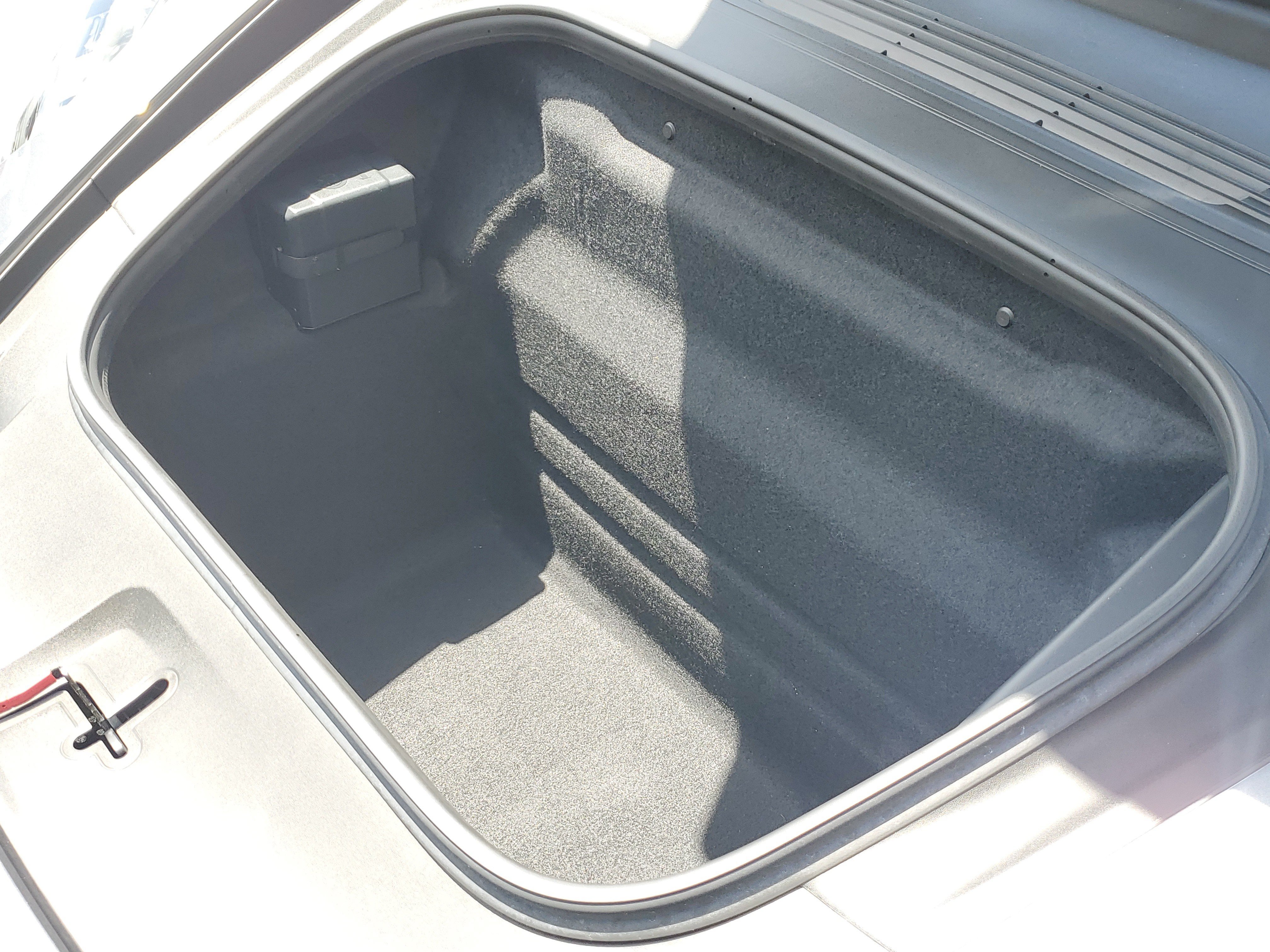 Used 2025 Arctic Grey Porsche Carrera image 13