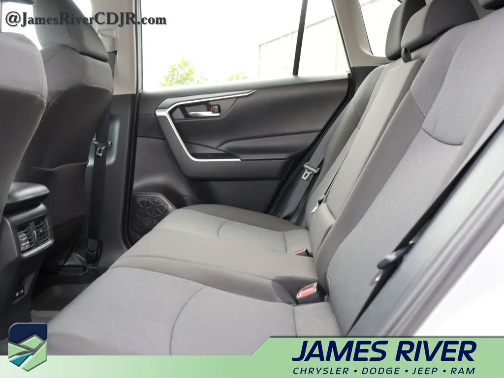 Used 2024 Silver Toyota XLE image 17