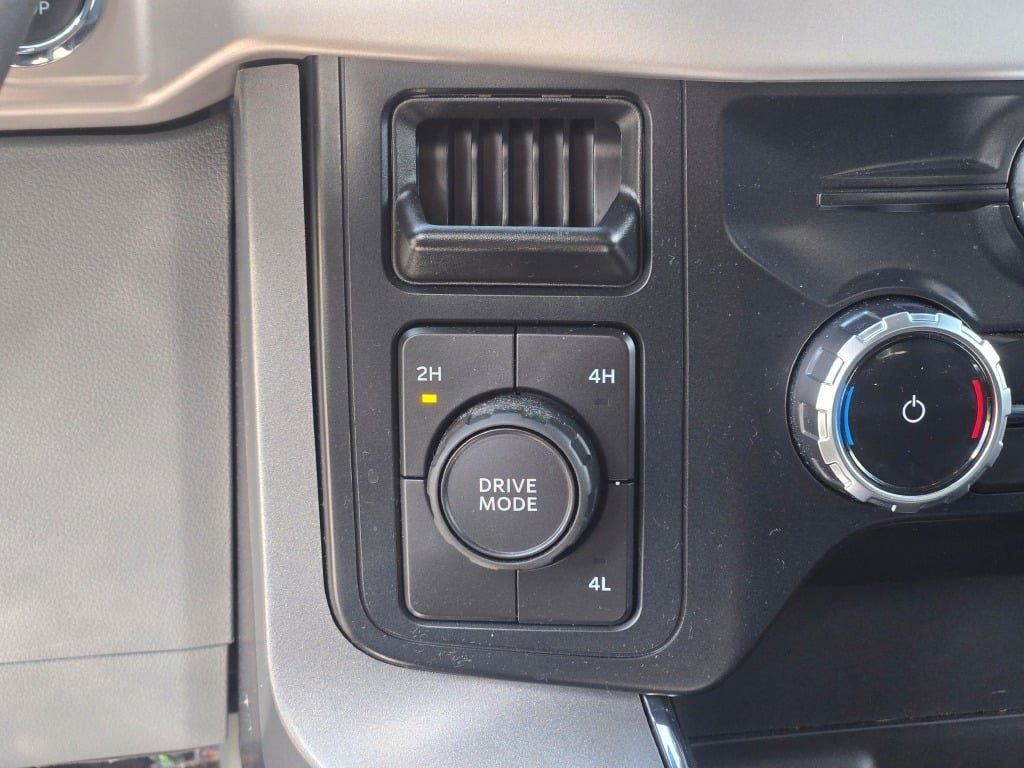 Certified Used 2023 Stone Gray Metallic Ford XLT image 26