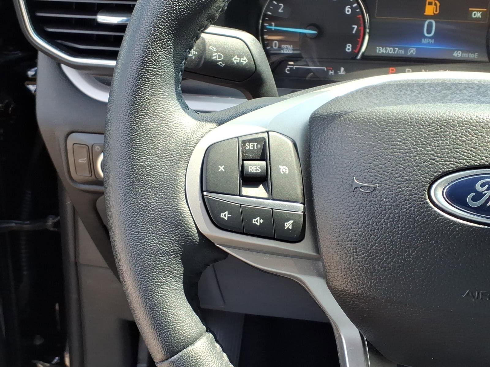 2023 Ford Explorer XLT - Photo 11