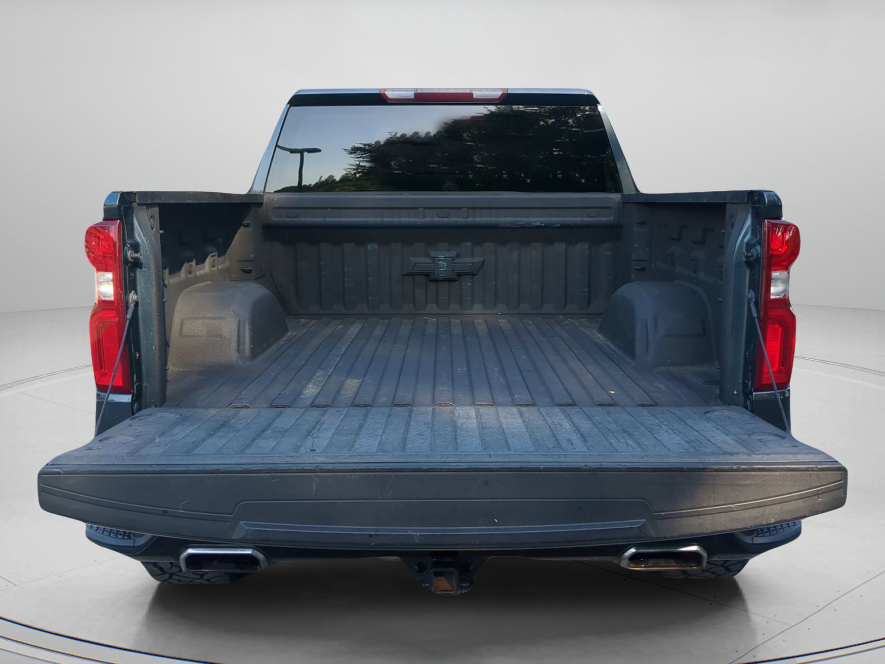 Certified Used 2019 Shadow Gray Metallic Chevrolet Custom Trail Boss Crew Cab Pickup image 45