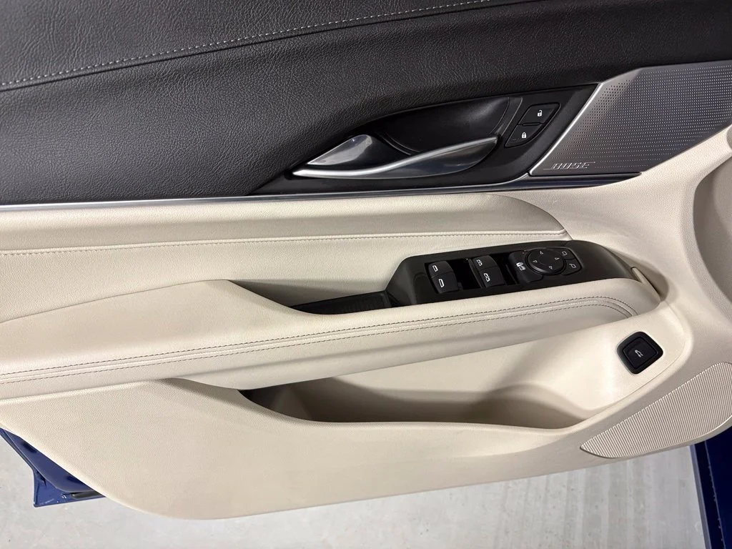 Used 2020 Blue Cadillac Luxury image 23