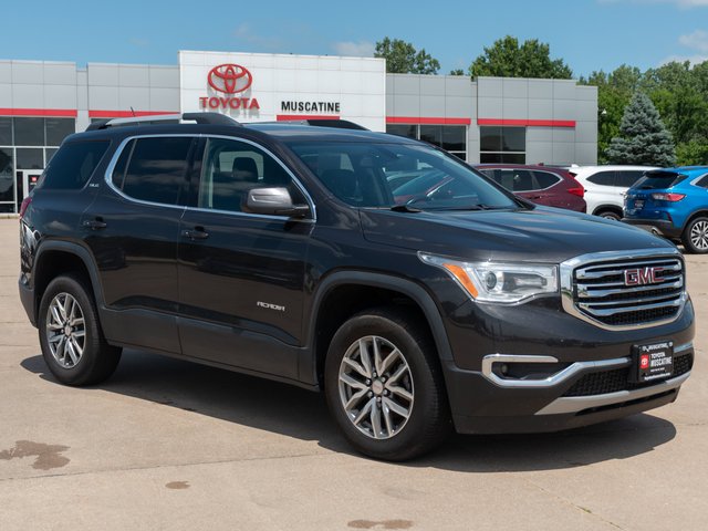 2017 GMC Acadia SLE