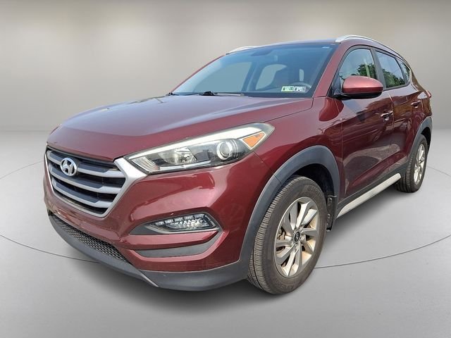 Used 2017 Red Hyundai SE image 5