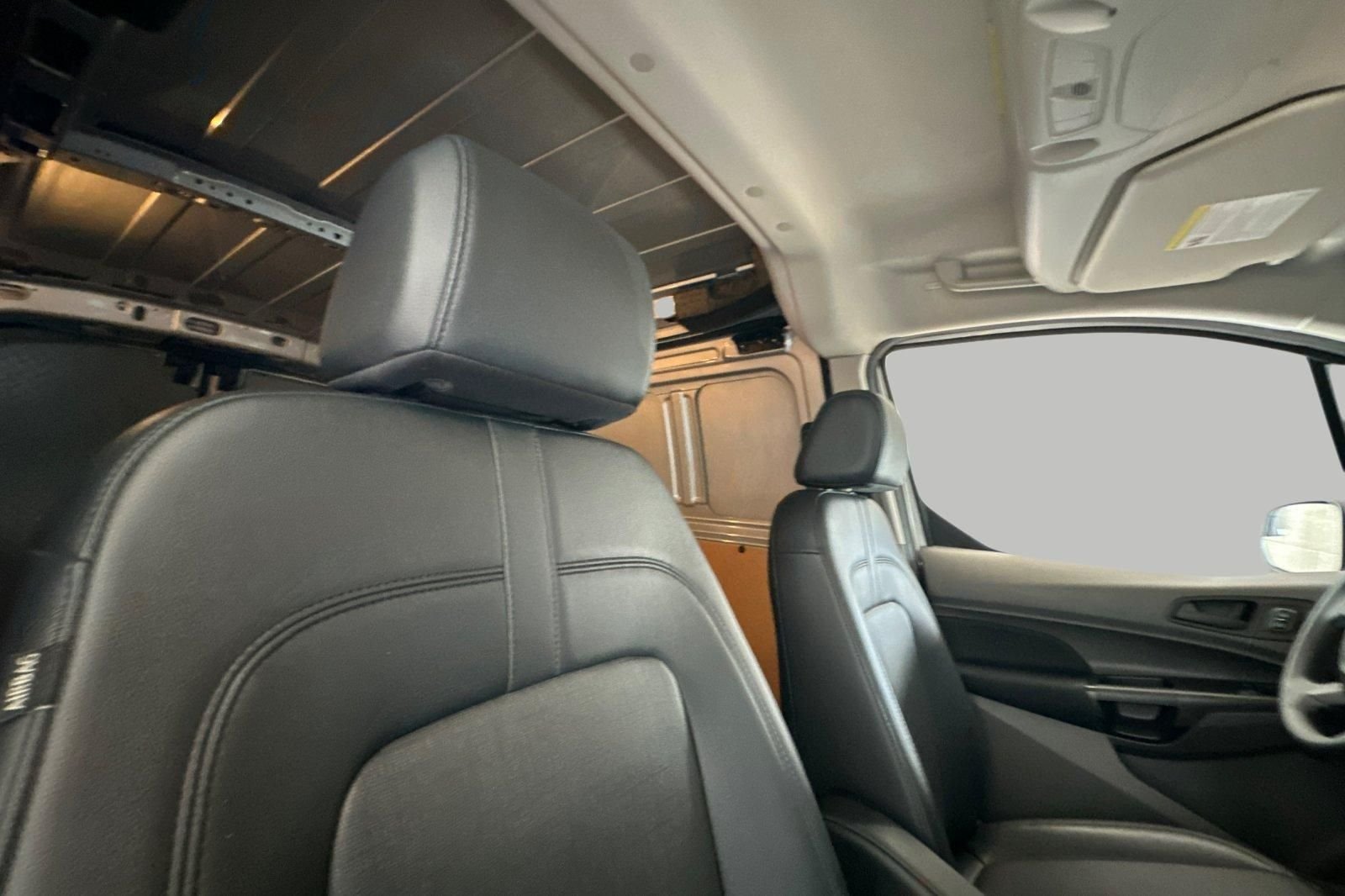 Used 2023 Silver Ford XL image 17