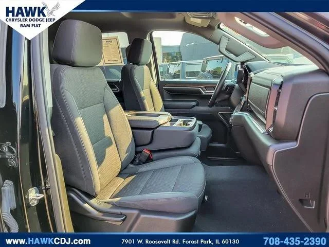 Used 2023 Black Chevrolet RST image 31