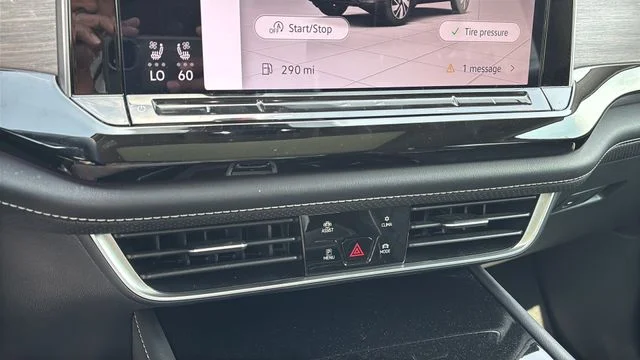 Used 2024 Silver Volkswagen 2.0T SEL Premium R-Line image 30