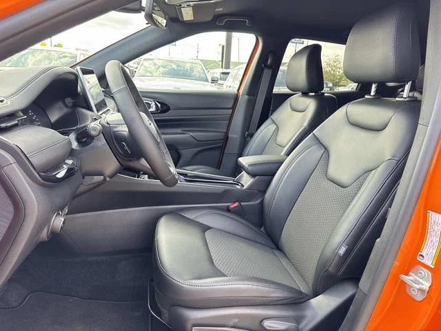 New 2026 Orange Jeep Latitude image 11