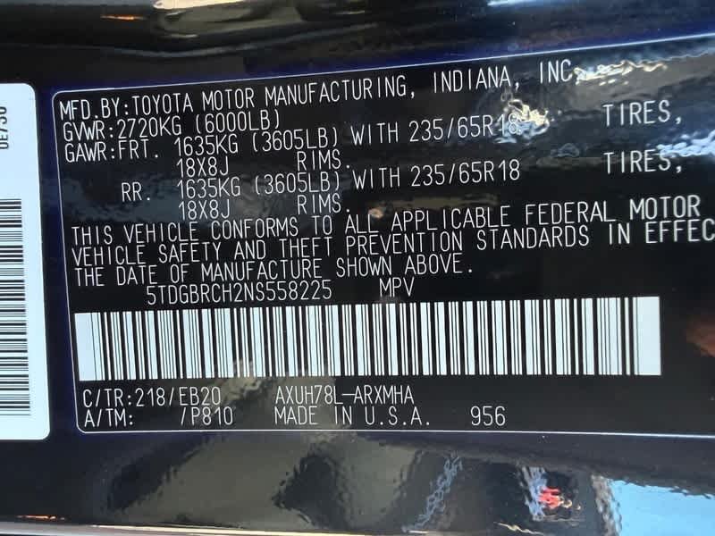 Used 2022 Midnight Black Metallic Toyota Hybrid XLE image 29