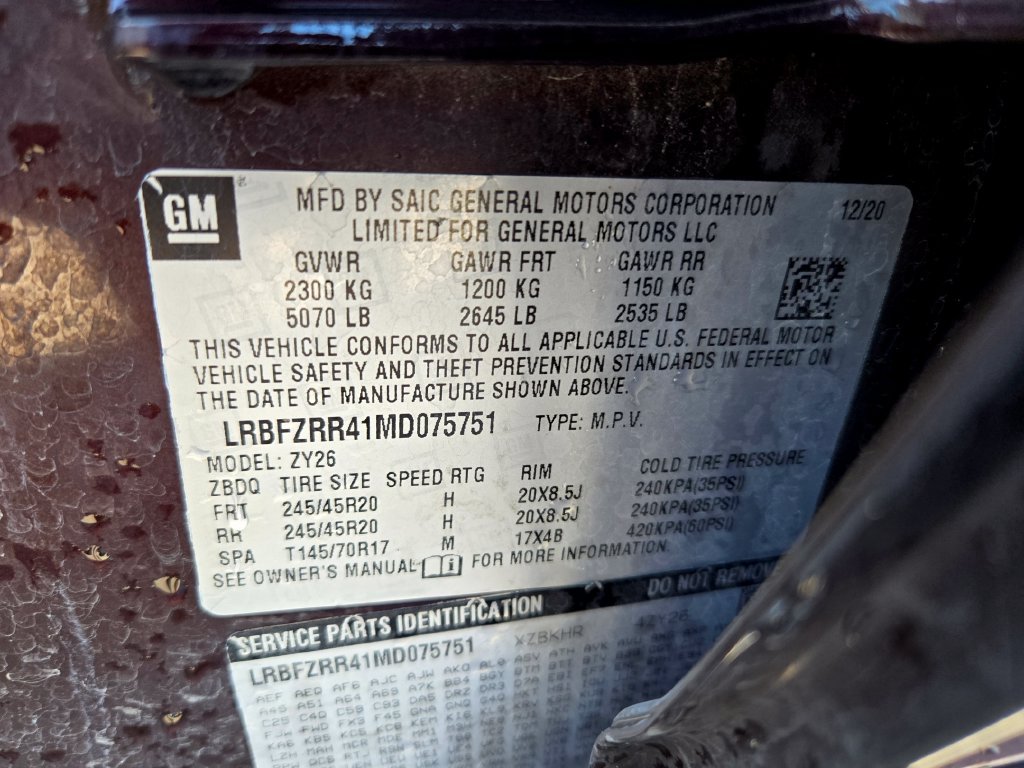 Used 2021 Red Buick Avenir image 32