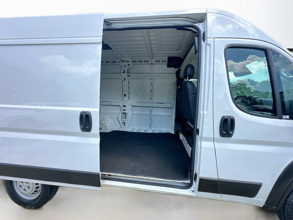 Used 2025 White Ram High Roof image 25