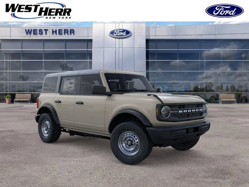 2025 Ford Bronco 4-Door Base